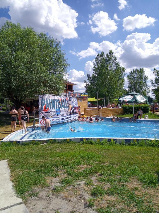 Ap. Near Thermal Bath Papa Luaran gambar